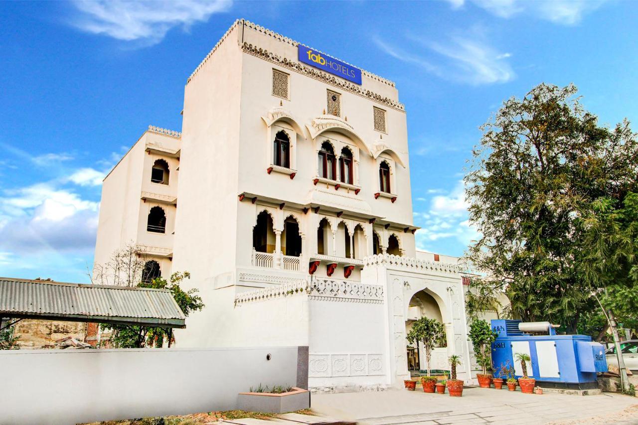 Fabexpress Utsav Villas Divisione di Divisione di Jaipur Esterno foto