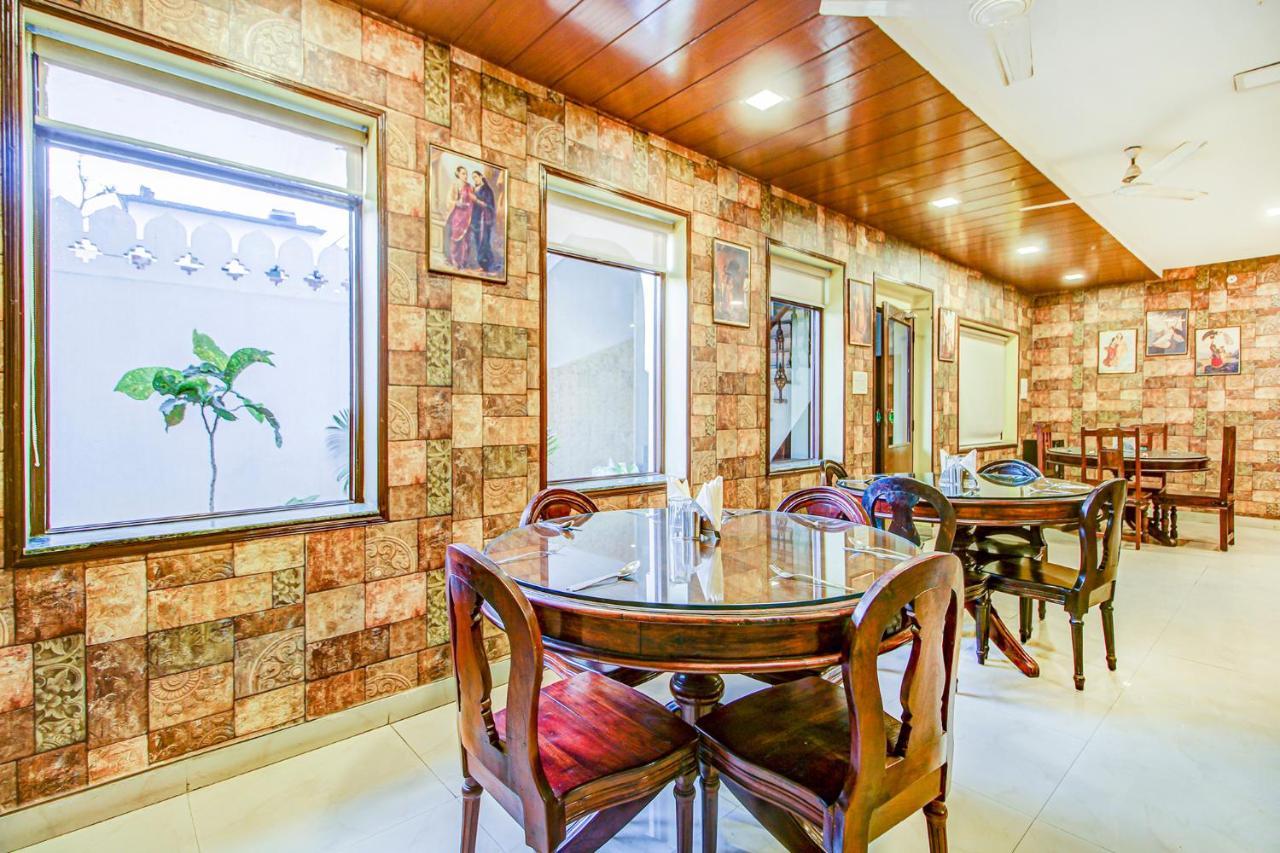 Fabexpress Utsav Villas Divisione di Divisione di Jaipur Esterno foto